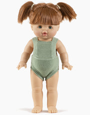 Barboteuse Lou en tricot thé vert pour poupée - Minikane