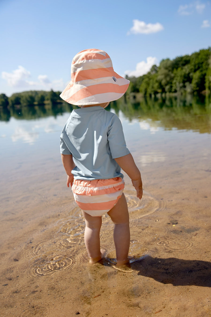 Reversible anti-UV children's hat Striped off-white peach - Lassig 