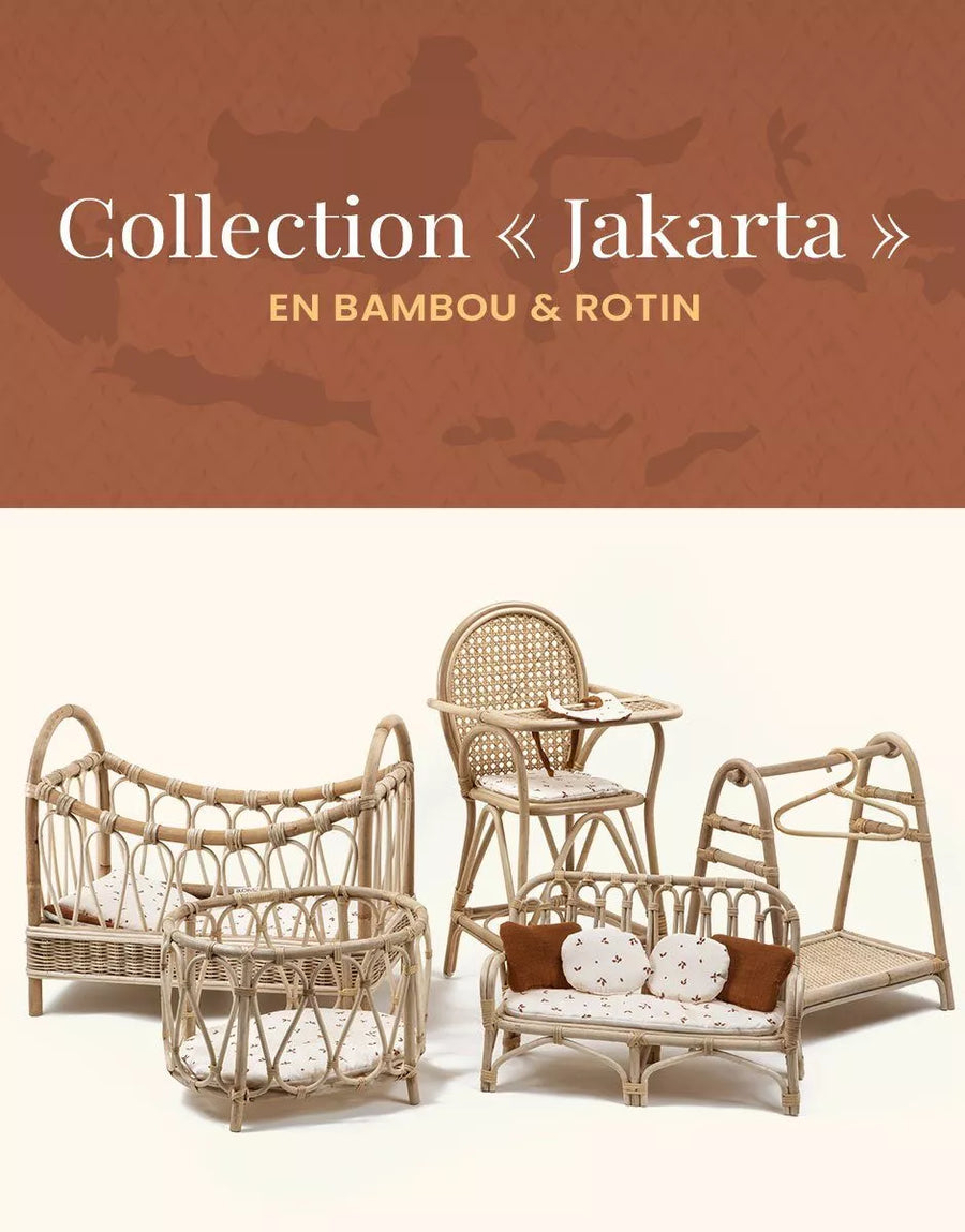 Jimbaran changing table and its Bell doll trim | Jakarta Collection - Minikane