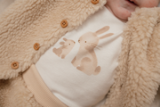 Baby Bunny Zand Teddy Jasje - Little Dutch
