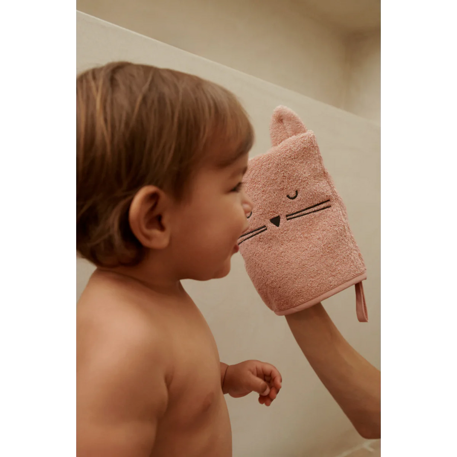 Junior Augusta Hooded Towel | Green fauna - Liewood