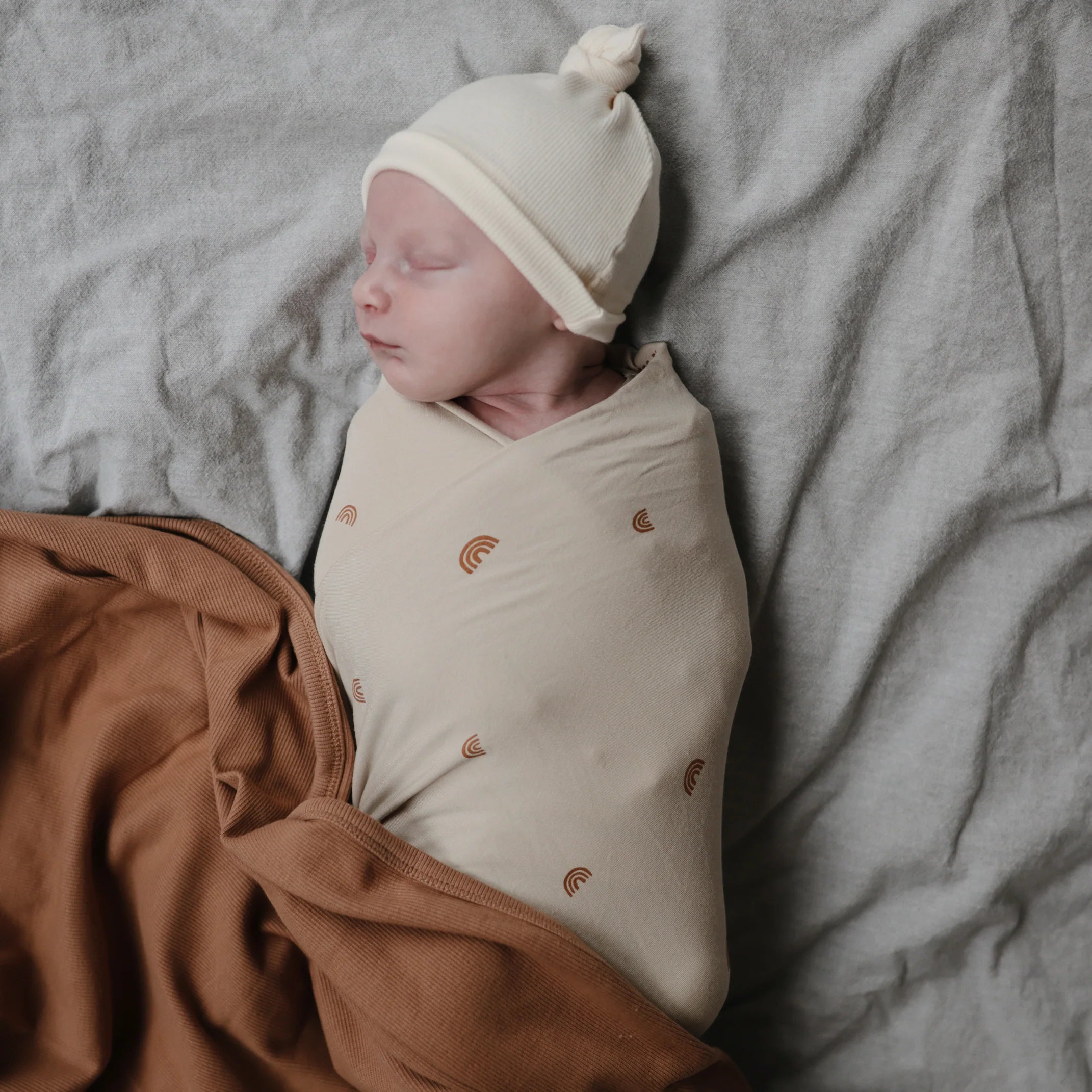 Bonnet bébé côtelé Ivory (0-3M) - Mushie