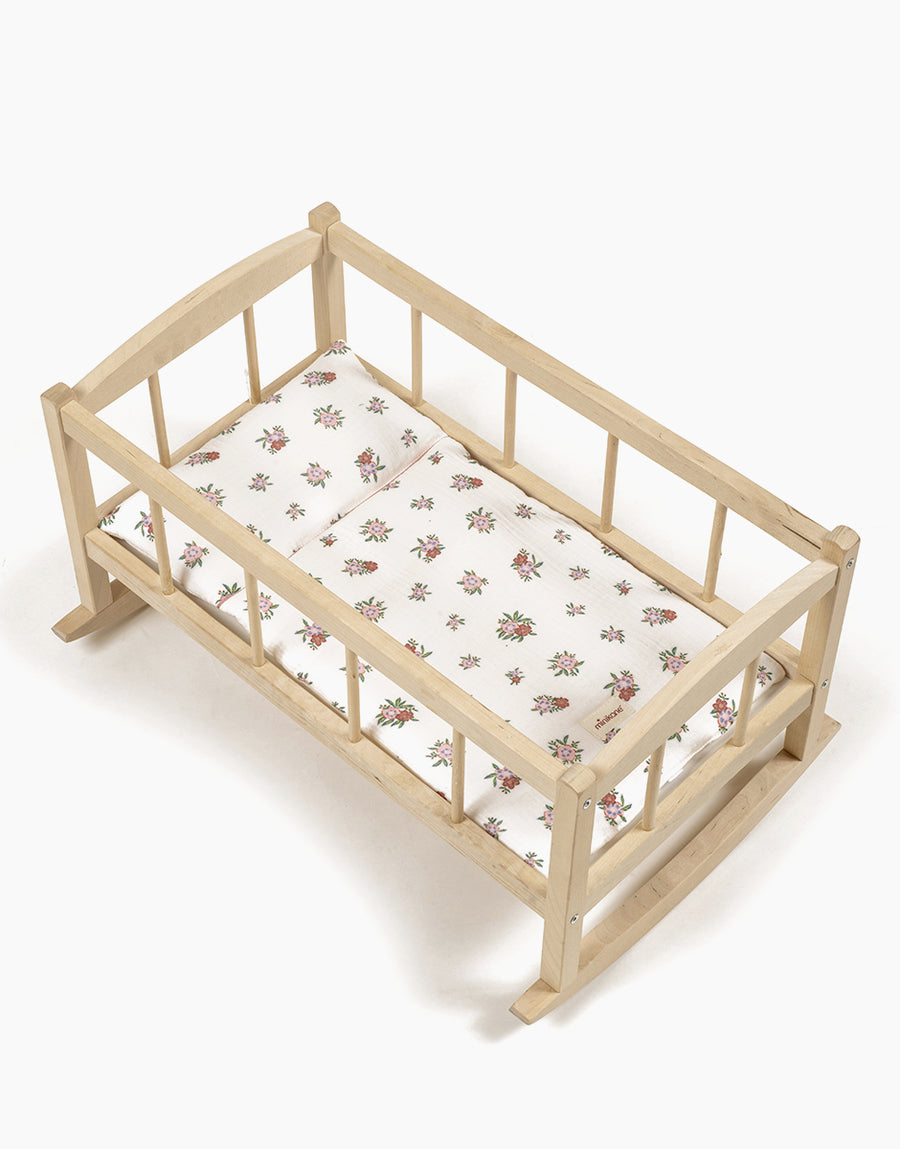 Houten bed met gebreide deken voor poppen - Minikane