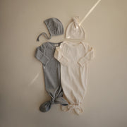 Ivory ribbed baby hat (0-3M) - Mushie 