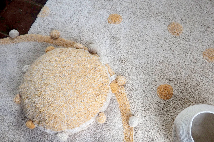 Bubbly Honey washable floor cushion - Lorena Canals