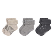 Set van 3 grijze newborn sokken van biologisch katoen - Lassig