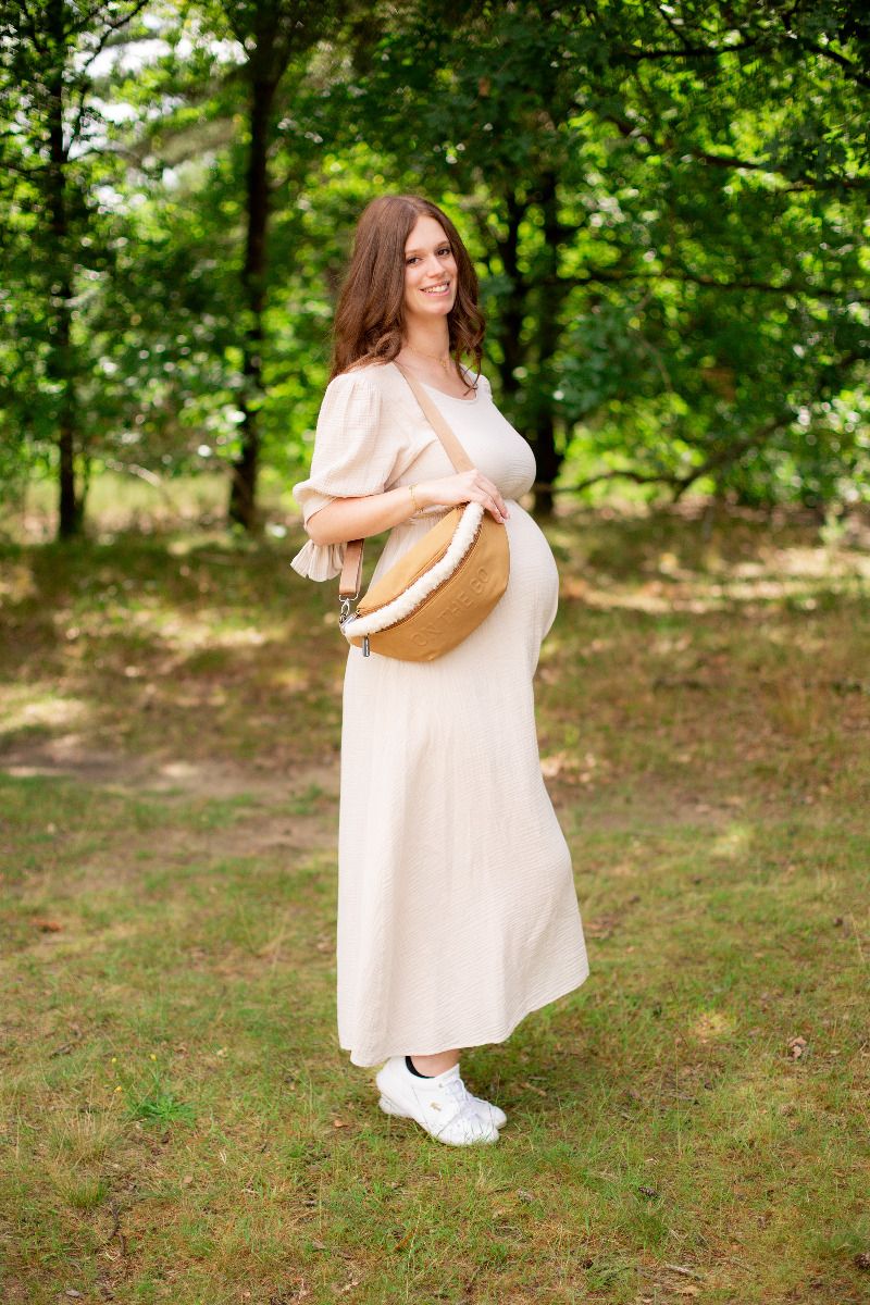 Banana Bag On The Go sac de hanche Suede Look - Childhome