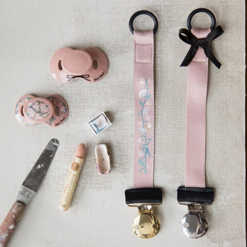 Powder Pink pacifier clip - Elodie Details 